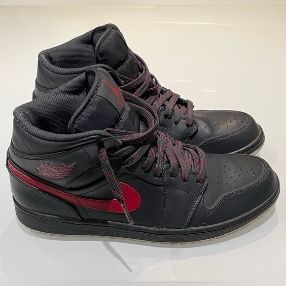 Nike 2017 AIR JORDAN 1 Retro Mid Anthracite - Picture 5 of 16